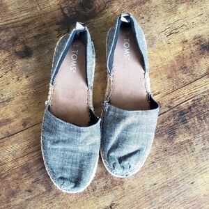 Toms espradrilles